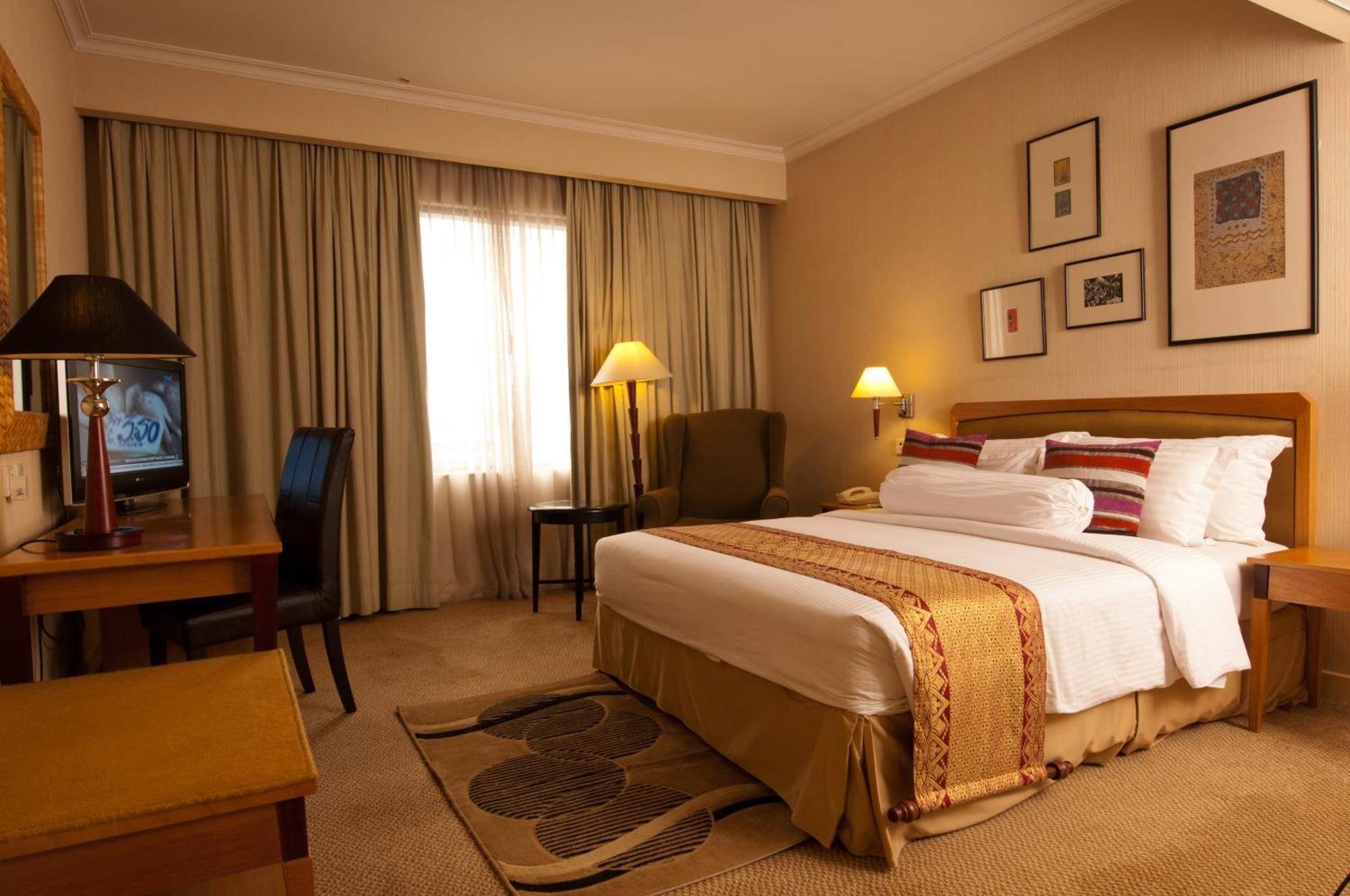 Royale Chulan Bukit Bintang Hotel - Kuala Lumpur — Photos 1